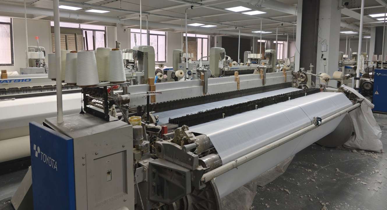 羽帆物联网织机监控系统成功上线：助力诸暨梭织厂百台丰田织机效率提升