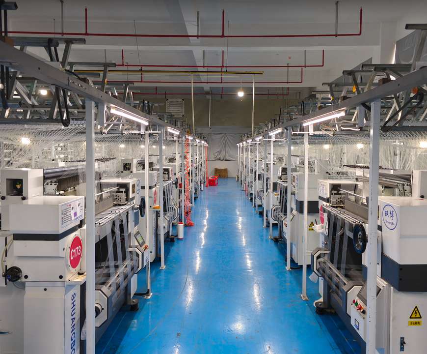 羽帆物联网数据采集系统成功应用于天台数百台钩编机，赋能钩编生产数字化升级